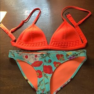 Triangl bathing suit